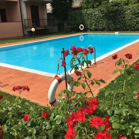 Indesenzano Apartment Desenzano del Garda Ngoại thất bức ảnh