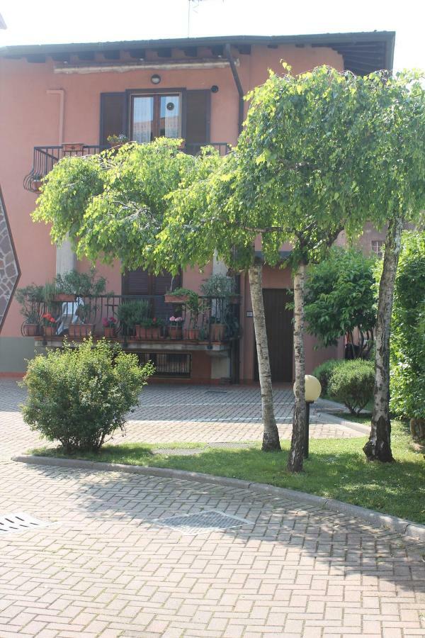Indesenzano Apartment Desenzano del Garda Ngoại thất bức ảnh