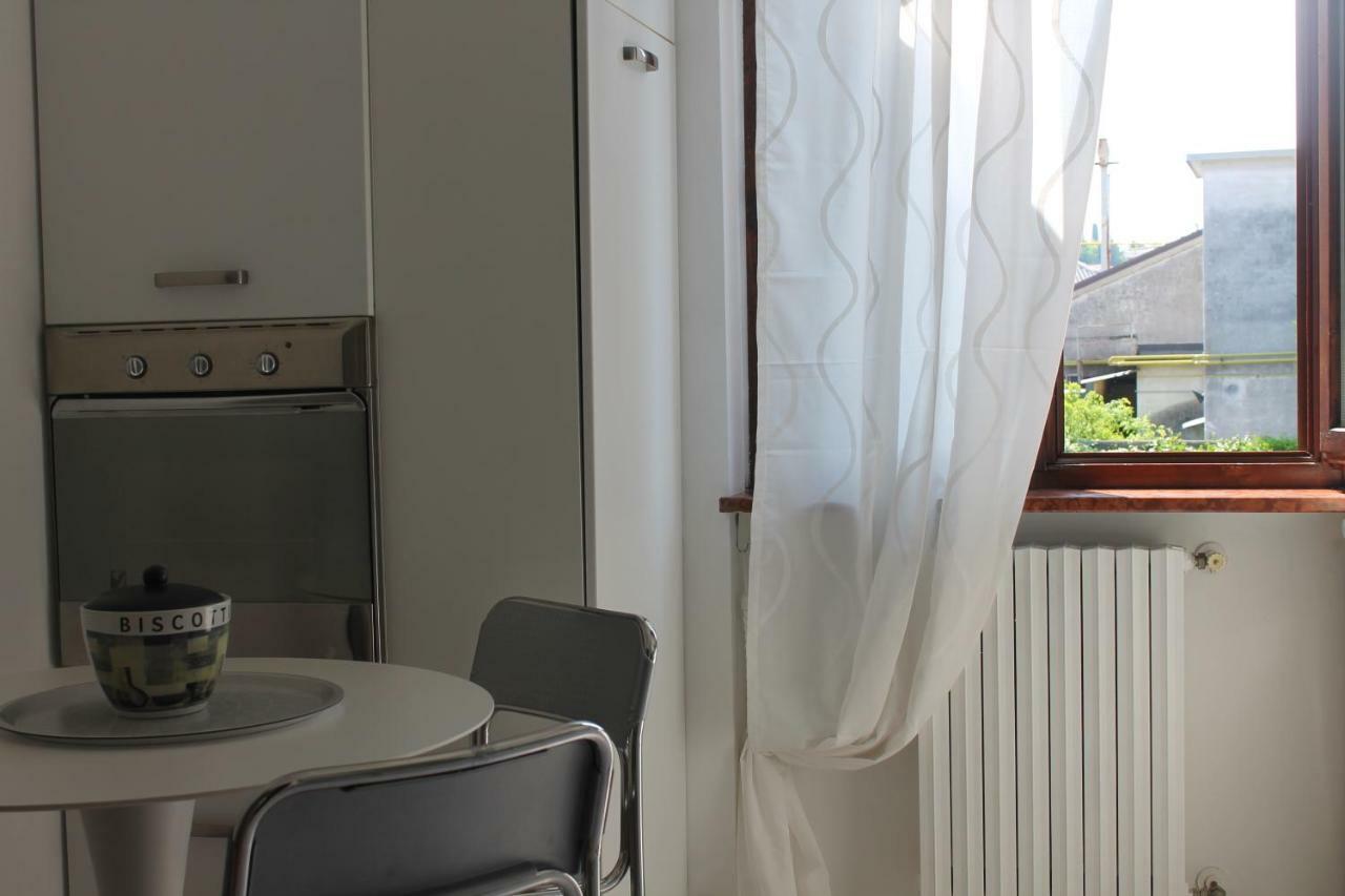 Indesenzano Apartment Desenzano del Garda Ngoại thất bức ảnh