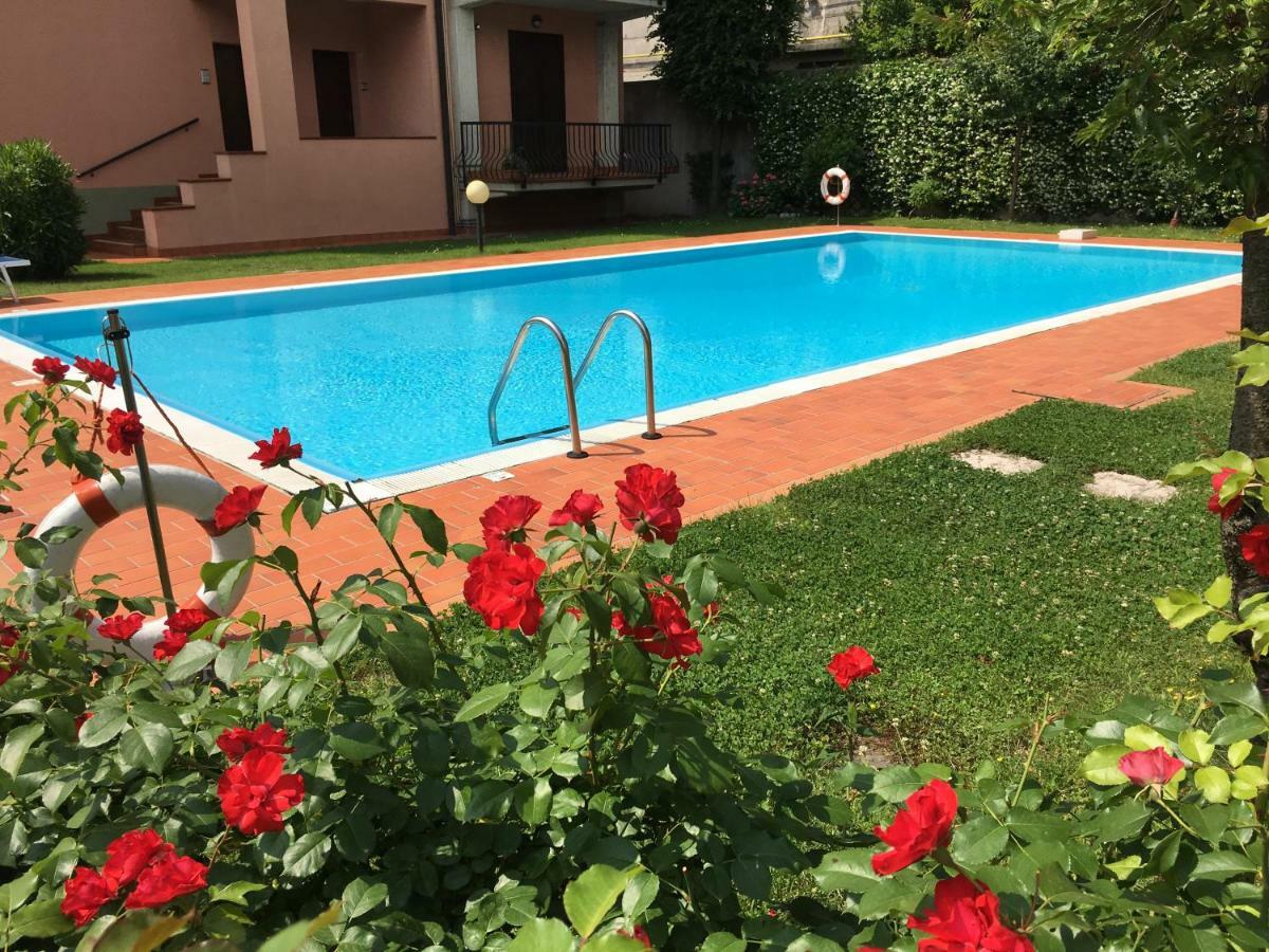 Indesenzano Apartment Desenzano del Garda Ngoại thất bức ảnh
