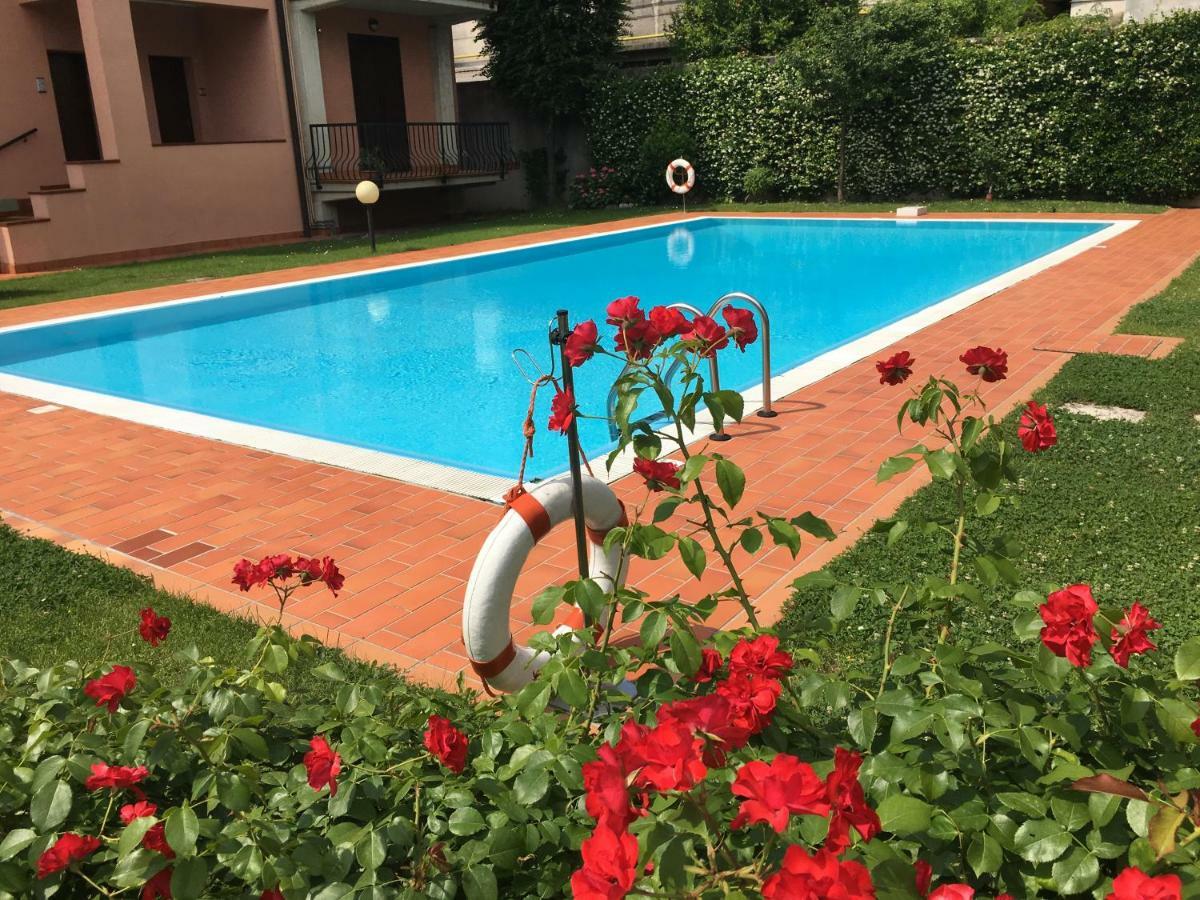 Indesenzano Apartment Desenzano del Garda Ngoại thất bức ảnh