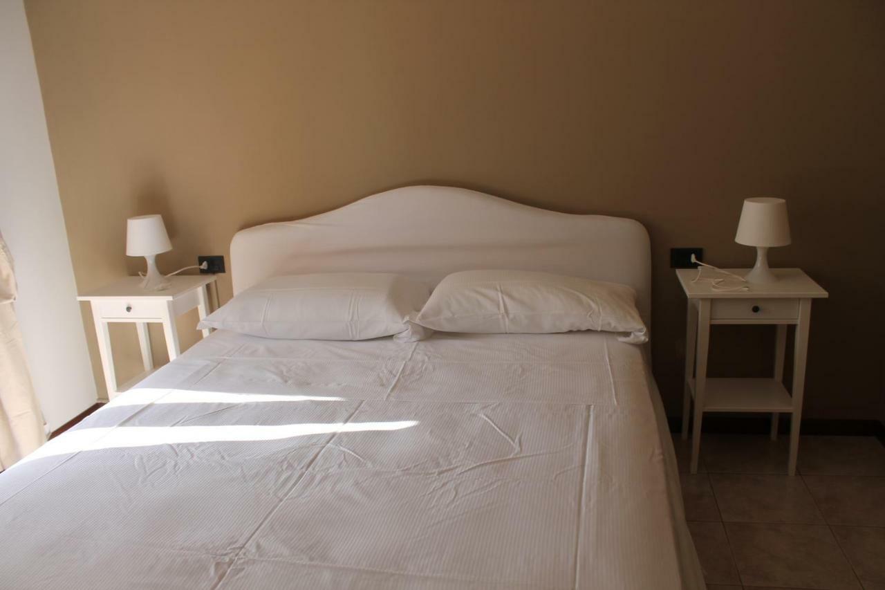 Indesenzano Apartment Desenzano del Garda Ngoại thất bức ảnh